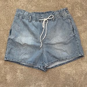 GAP Drawstring Lightwash Jean Shorts Size L